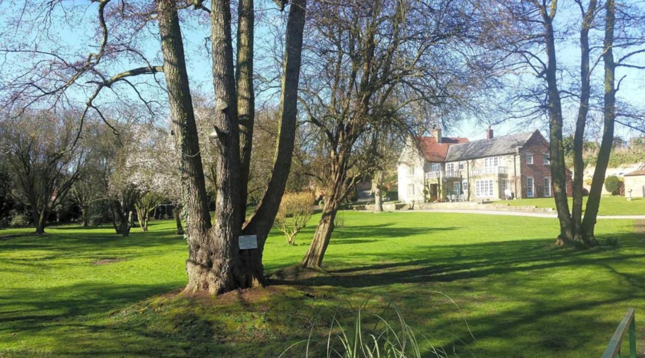 Impeccable 1-Bed House In Retford Close To A1 Zewnętrze zdjęcie